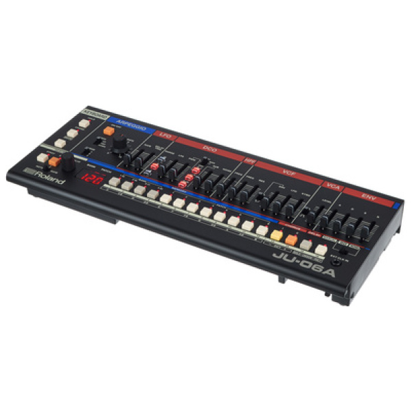 Roland JU-06A